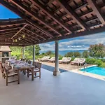 Villa Luxury Seafront Mediterranean On Brac With Pool *
