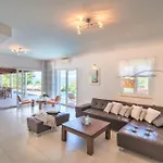 Luxury Seafront Mediterranean On Brac With Pool *