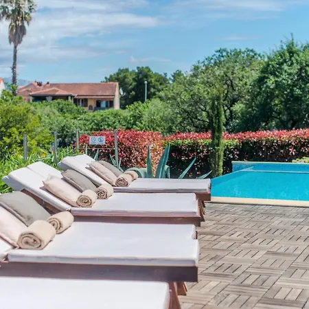 Luxury Seafront Mediterranean On Brac With Pool Villa *